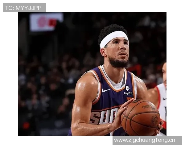 布克失误频繁引发主帅关注对手防守策略显著影响表现